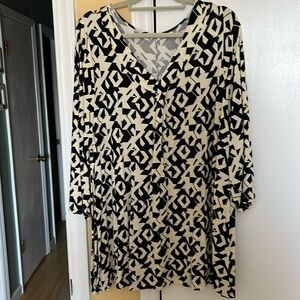 Lane Bryant tunic 26:28 nwot